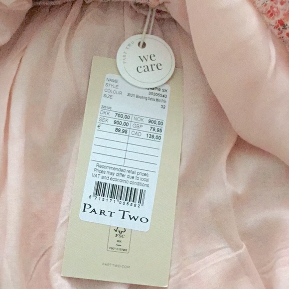 Part Two ✦ Brand New Floral Ruffle Layered Skirt (S) - Picture 5 of 6